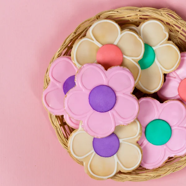 Цветочные печенья — стоковое фото