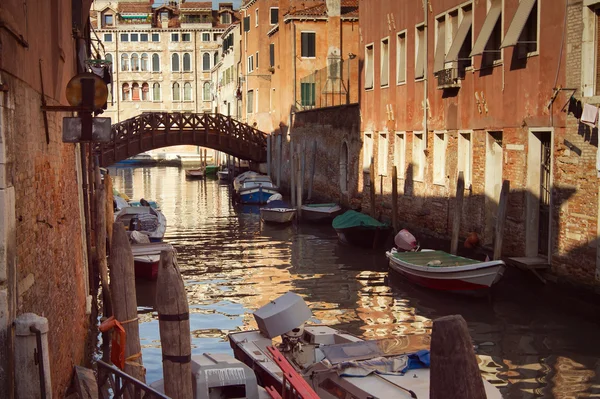 Kanal i Venedig - Stock-foto