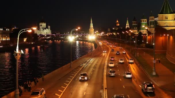 Kremlin quay, weergave van het kremlin — Stockvideo