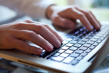 bilgisayar klavye adam türü