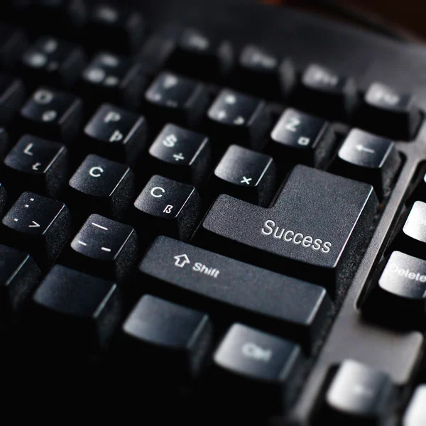 Succes ondertekenen op computertoetsenbord — Stockfoto