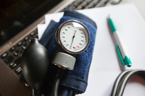 Sphygmomanometer — Stok fotoğraf