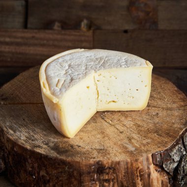 Tüm bölgelerin peynirleri 