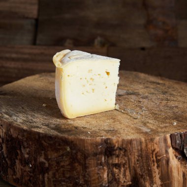 Tüm bölgelerin peynirleri 