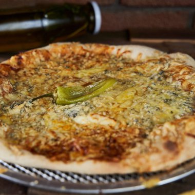 Farklı bir İtalyan pizzası. 