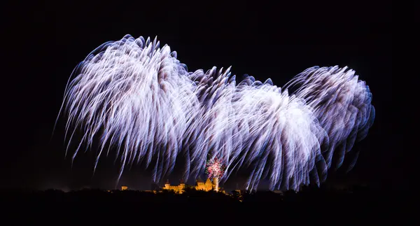 Fireworks on Carcassonne festival of 14 july 2012 — Stock Photo, Image