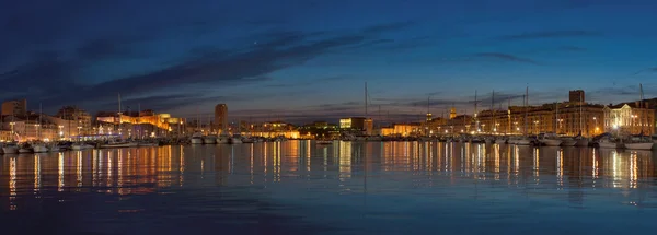 Sunset at old port (Port Vieux) of Marseille, France — Stock Photo, Image