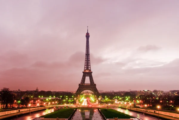 Tour Eiffel all'alba Immagini Stock Royalty Free