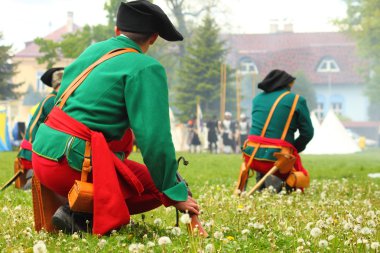 bir savaş yeniden inşası