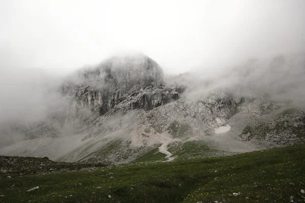 Mlžné hory — Stock fotografie