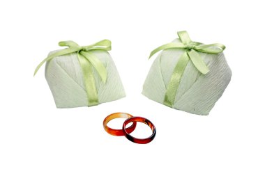 Wedding treat and rings - Bem casado clipart
