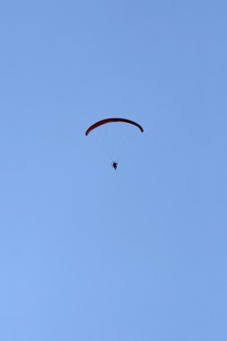 motorlu yamaçparaşütü