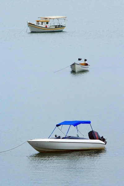 Scena na plaży i łodzi — Zdjęcie stockowe