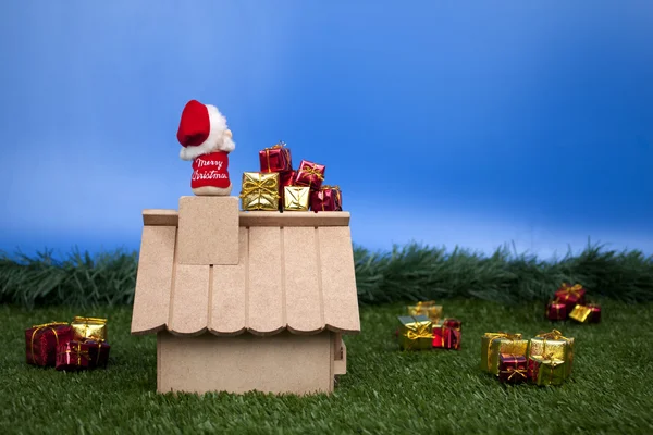 Waiting for christmas on the roof — Stock Photo, Image