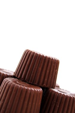 Köşeden yuvarlak çikolata