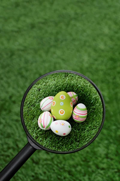 Encontrado grupo huevos de Pascua — Foto de Stock