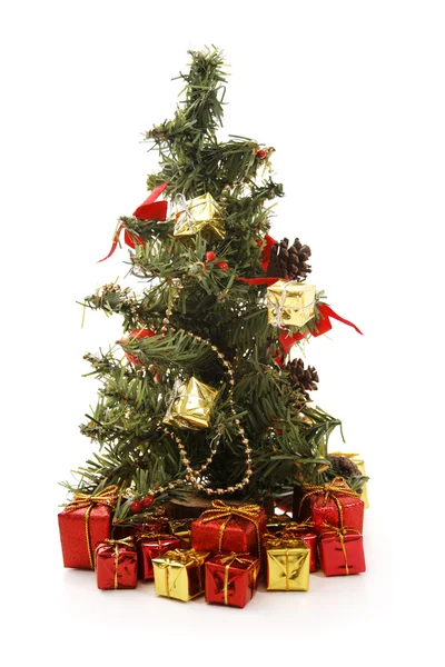 Vánoční stromeček a dárky — Stock fotografie