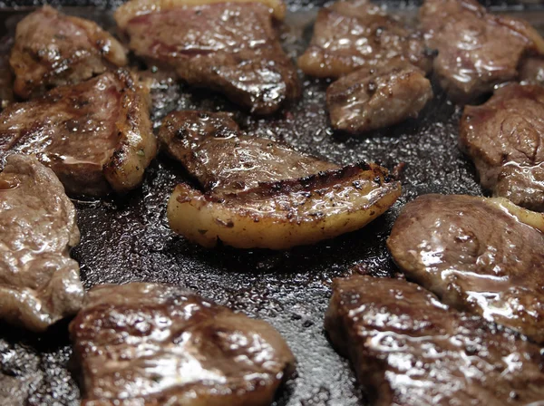 Carnes de bovino fritas — Fotografia de Stock