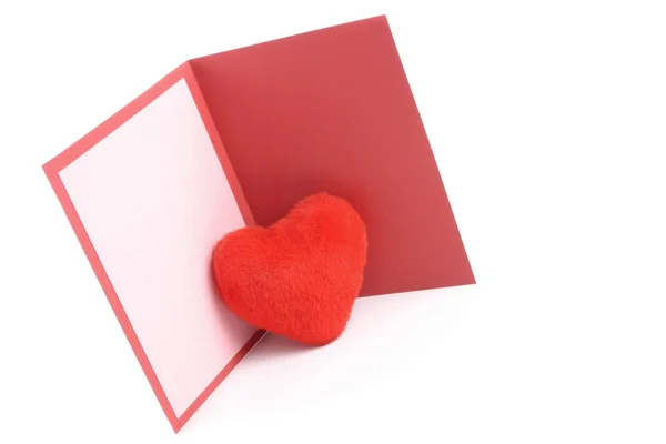 Tarjeta de felicitación y corazón rojo —  Fotos de Stock