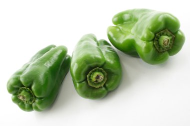 3 yeşil biber