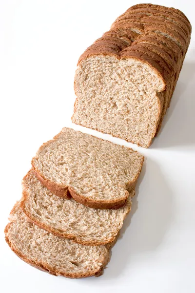 Пре-нарезанный хлеб — стоковое фото