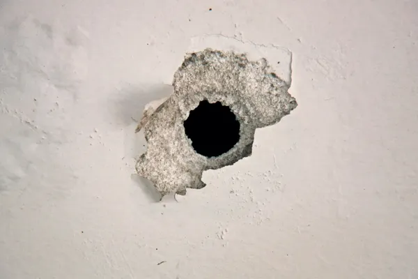 Bullet hole — Stock Photo, Image