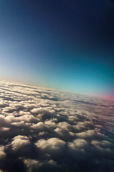 Bulutların üstünde — Stok fotoğraf