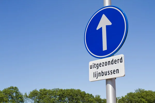 オランダ 1 つの方法の記号 — ストック写真