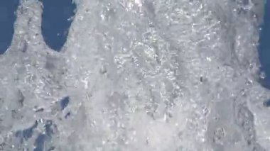 yavaş çekimde su sıçrama