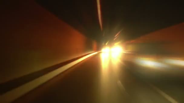 Door de tunnel rijden, abstract met bewegingsonscherpte en gloed — Stockvideo