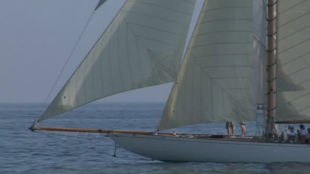 Vieille voile close up 02 — Video