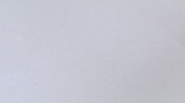 Bir renk e-posta simgesi boyama boya fırçası