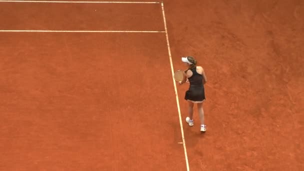 Flicka tennis spela — Stockvideo