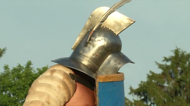 Legioniści rzymscy podczas odbudowy — Wideo stockowe
