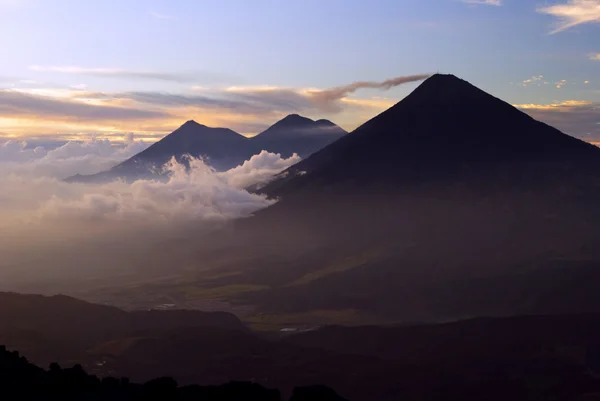 グアテマラの火山 ストック写真