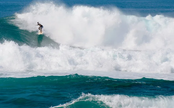 北海岸のハワイのサーファー — ストック写真