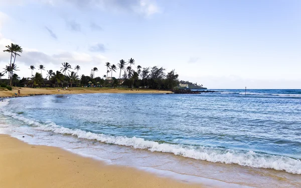 Poipu strand in kauai, Hawaï — Stockfoto