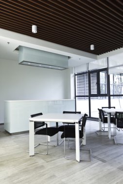 yeni ofis Resepsiyon alanı, temiz ve parlak.