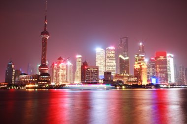 Geceleri çok güzel gece görünümü Skyline shanghai