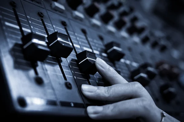 Panel de control del mezclador de sonido — Foto de Stock