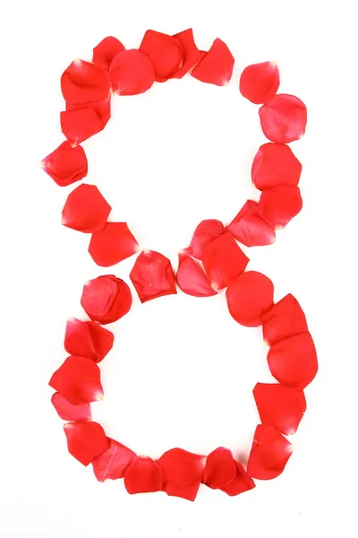 아름 다운 붉은 장미 꽃잎 편지 흰색 b에 고립에서 만든 — 스톡 사진