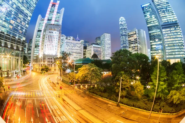 Hongkong c modern binanın arka ışık rotaları — Stok fotoğraf