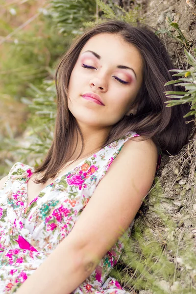 Beautiful emotional brunette girl with emotional face — Stock Photo, Image