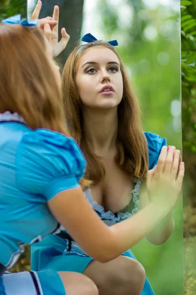 Alice Harikalar Diyarında