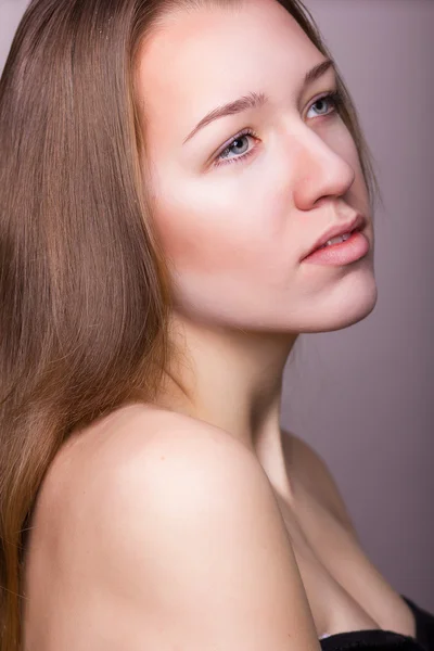 Güzel bir genç kadın Studio Güzellik Portresi — Stok fotoğraf