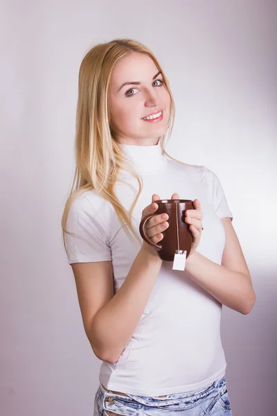 Portrait of a beautiful young blonde girl — Stock Photo, Image