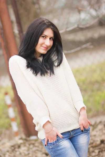 Outdoor portrait of young pretty beautiful woman — Stock Photo, Image