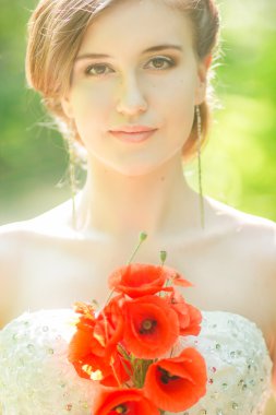 güzel gelin açık havada - yumuşak odak