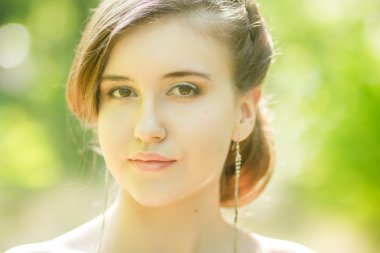 güzel gelin açık havada - yumuşak odak