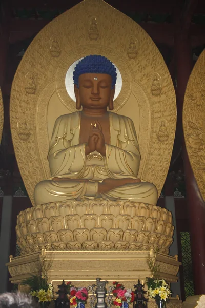 Heiliger Buddha — Stockfoto
